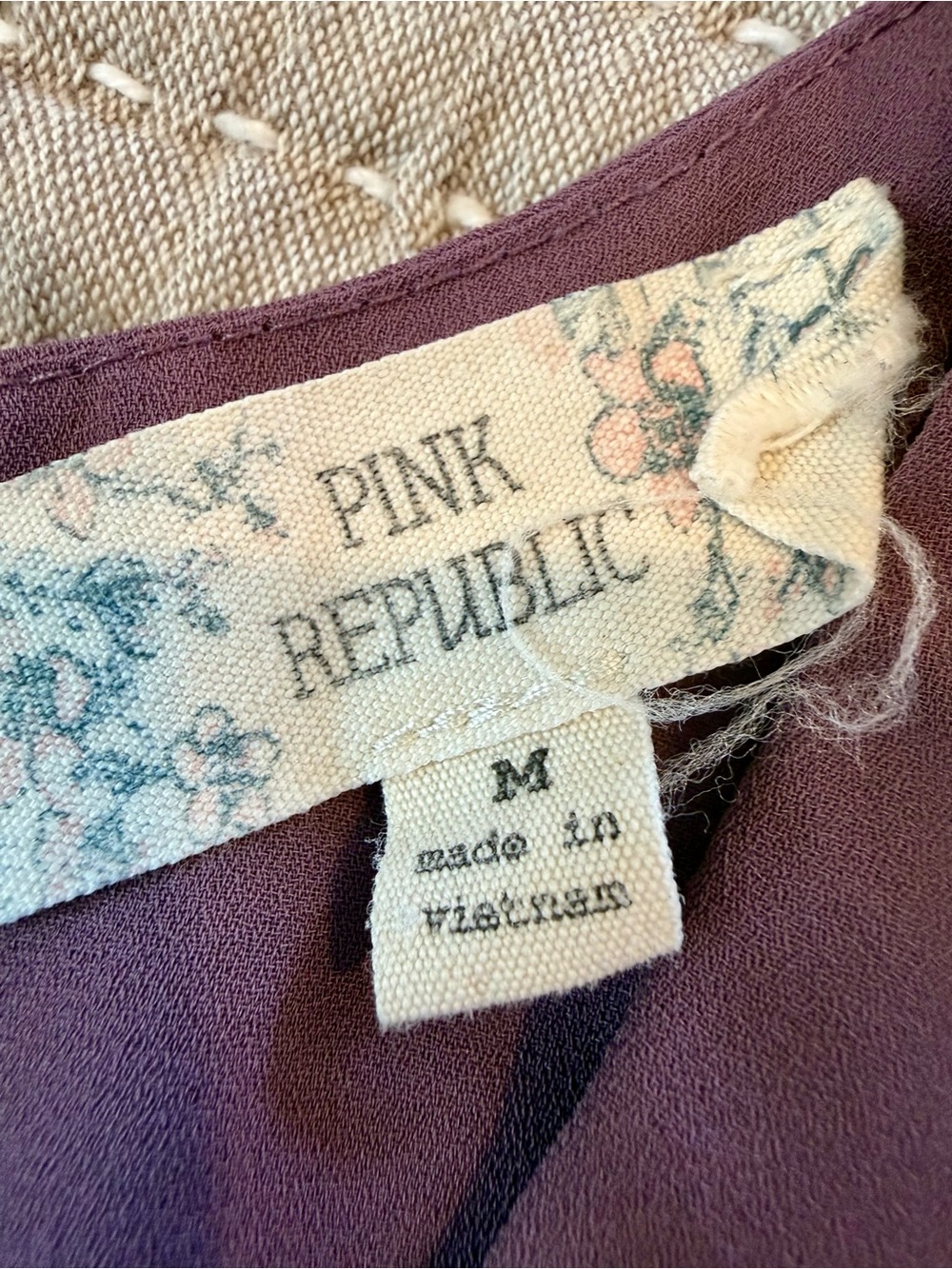 Pink Republic Pioneer Purple Sleeveless Shift Dress - Picture 6 of 10